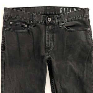 Bullhead Dillon Skinny Mens Jeans 
32 x 32 (tagged 32 x 34 ) Black Denim